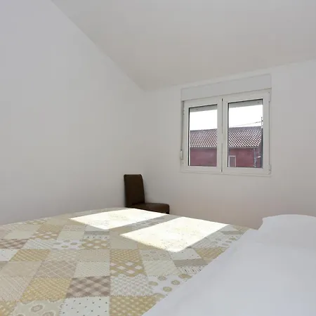 Olga Apartamento Božava