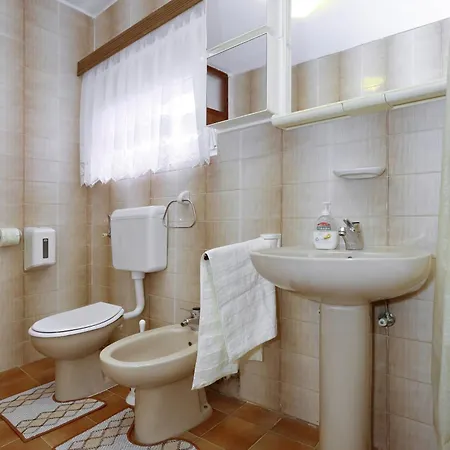 Апартаменты Olga Божава