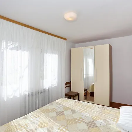 Olga Apartment Božava