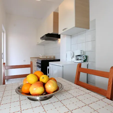 Olga Apartment *