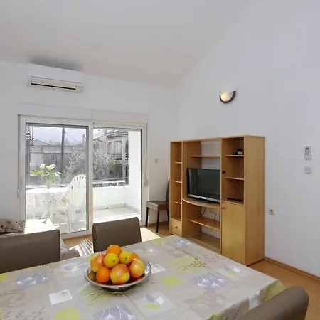 Olga Apartment Božava