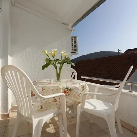 Olga Apartment *