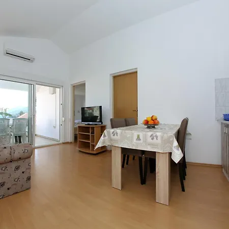 Апартаменты Olga Божава