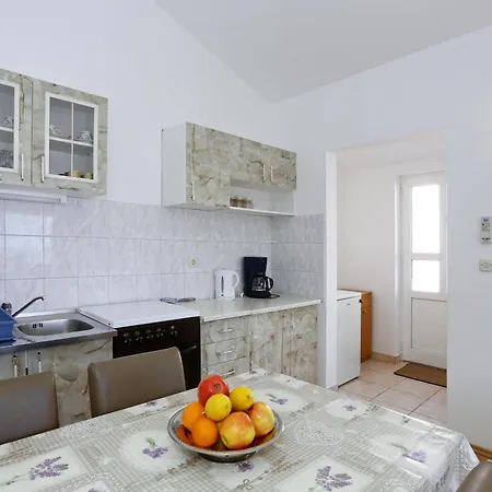 Olga Apartment *