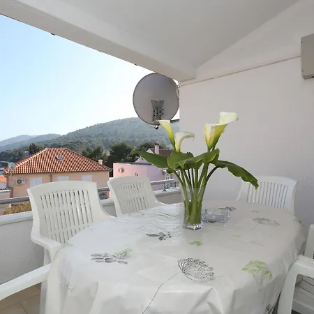 Olga Apartment Božava
